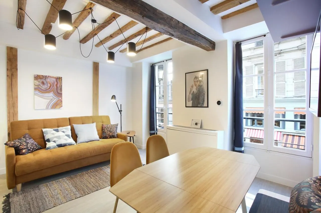Rent A Room - Aparts Cadet Paris